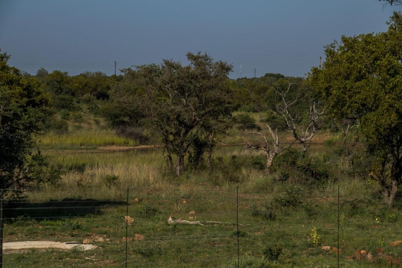 Lookout Safari Lodge *